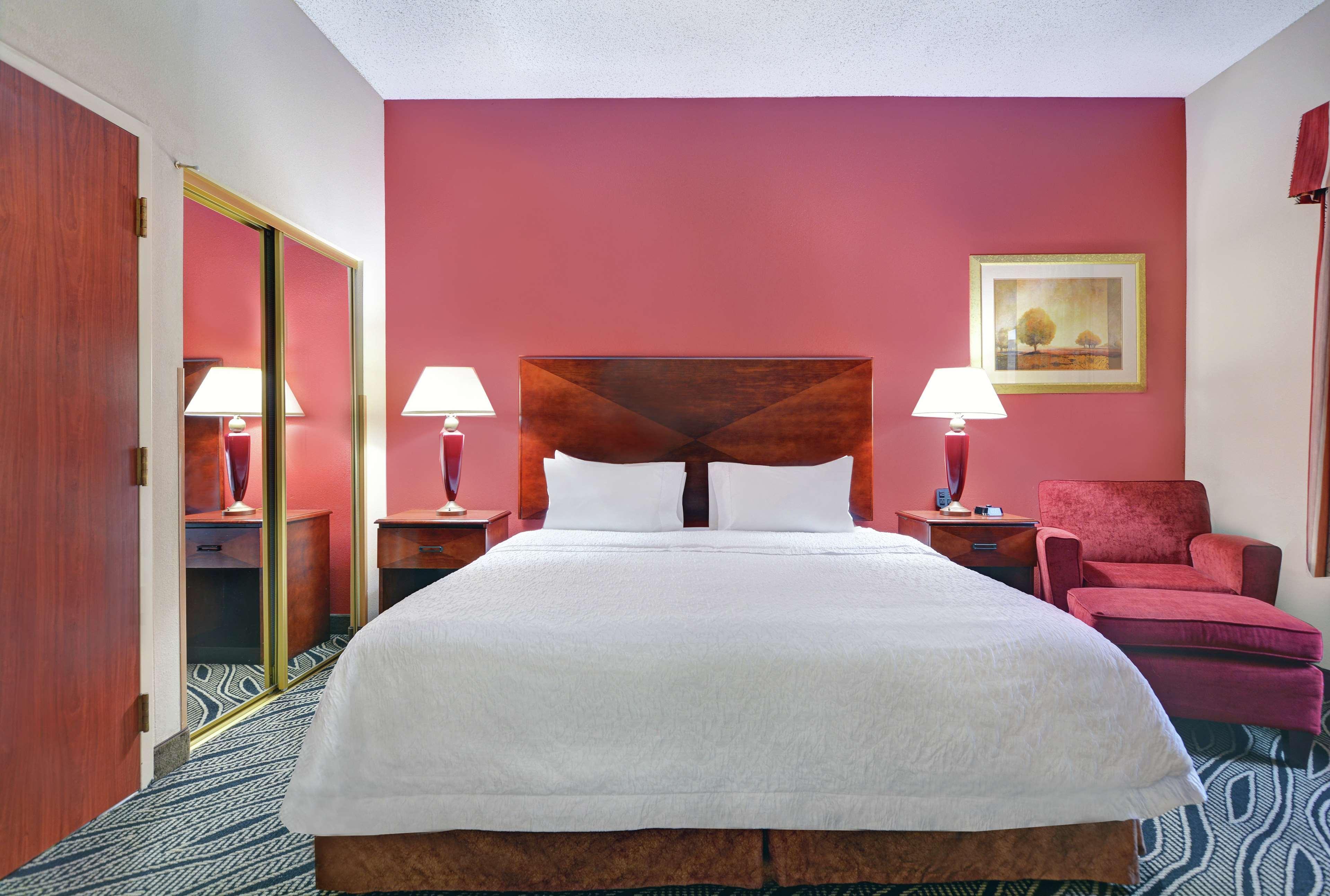 Hampton Inn Fayetteville Εξωτερικό φωτογραφία